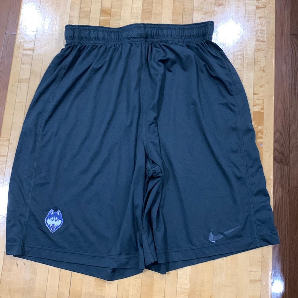 Nike basketball shorts, lightly worn. Good condition.